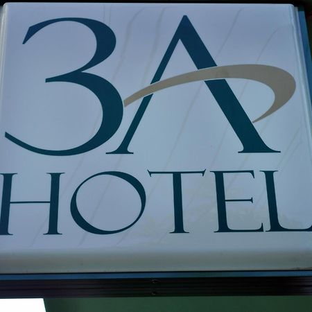 טיראנה Hotel 3A מראה חיצוני תמונה