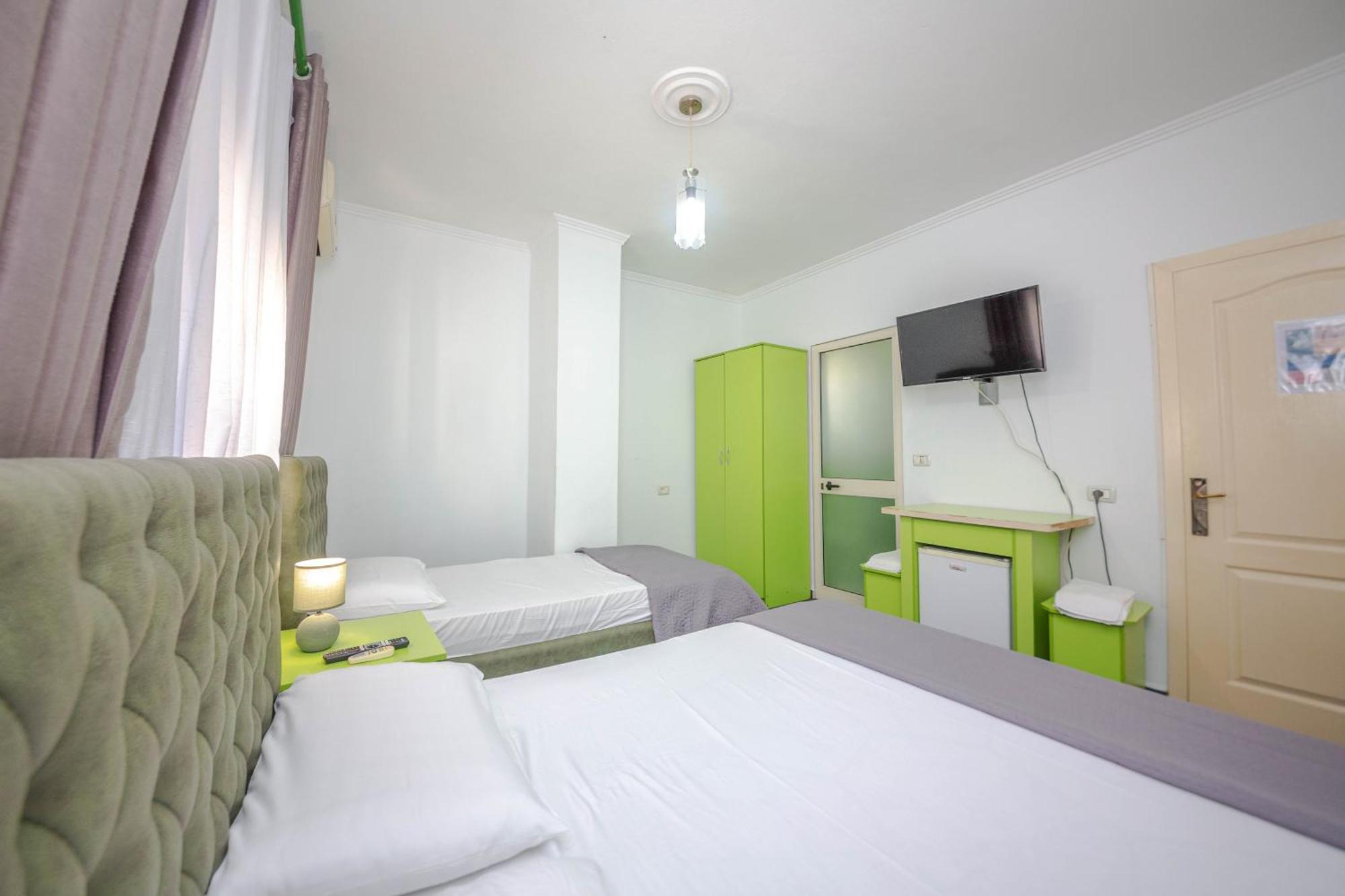 טיראנה Hotel 3A מראה חיצוני תמונה